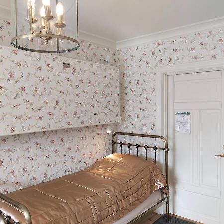 Anna'S Bed & Kitchen Hostel Varberg Exterior photo