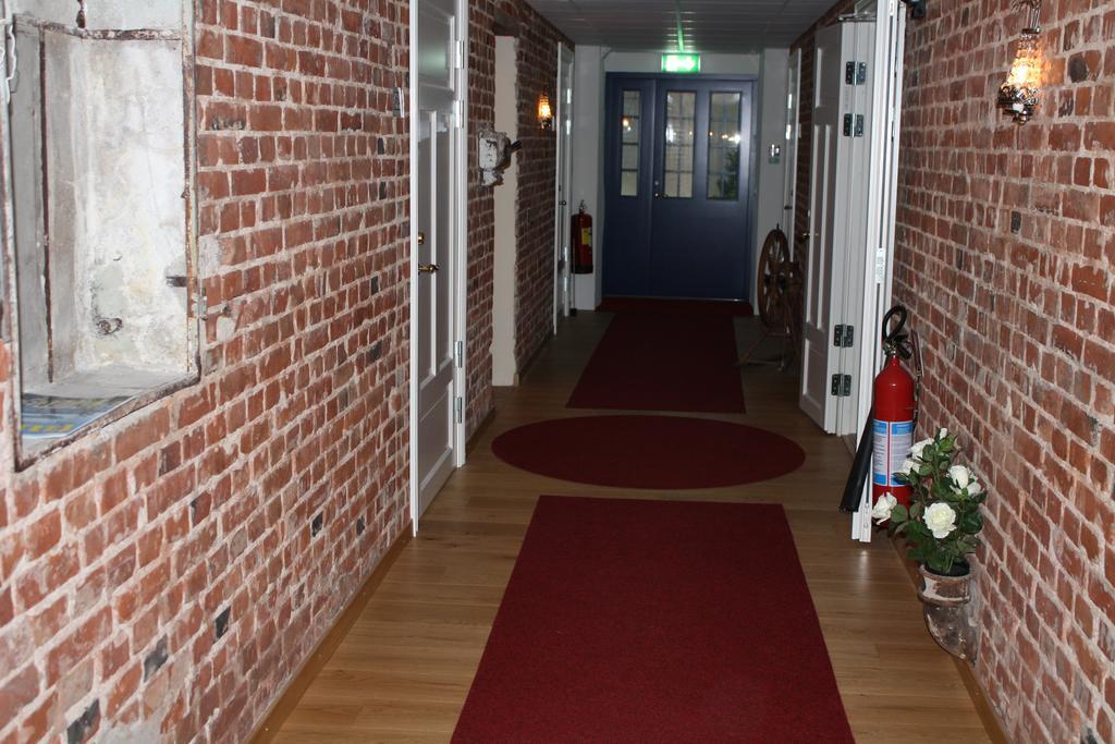 Anna'S Bed & Kitchen Hostel Varberg Exterior photo