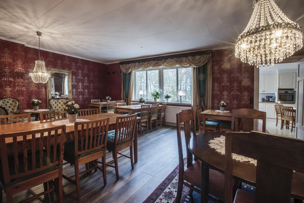 Anna'S Bed & Kitchen Hostel Varberg Exterior photo