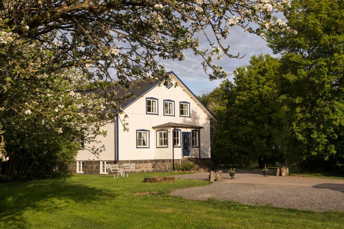Anna'S Bed & Kitchen Hostel Varberg Exterior photo